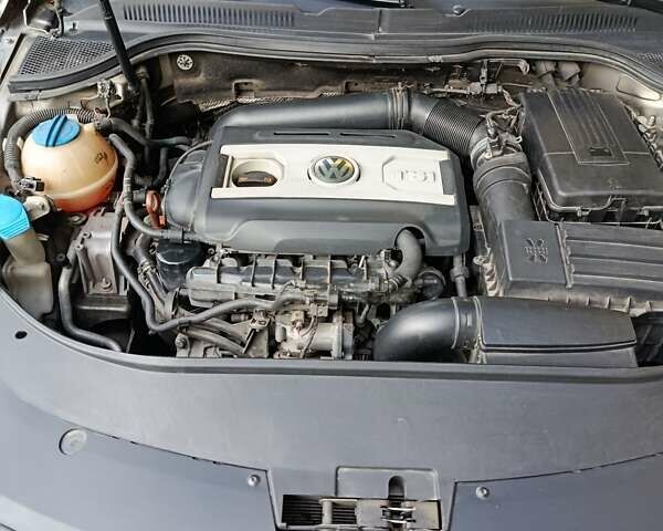 Бежевий Фольксваген CC / Passat CC, об'ємом двигуна 1.98 л та пробігом 224 тис. км за 8900 $, фото 10 на Automoto.ua