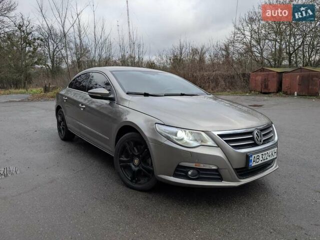 Бежевый Фольксваген CC / Passat CC, объемом двигателя 1.8 л и пробегом 251 тыс. км за 11500 $, фото 1 на Automoto.ua
