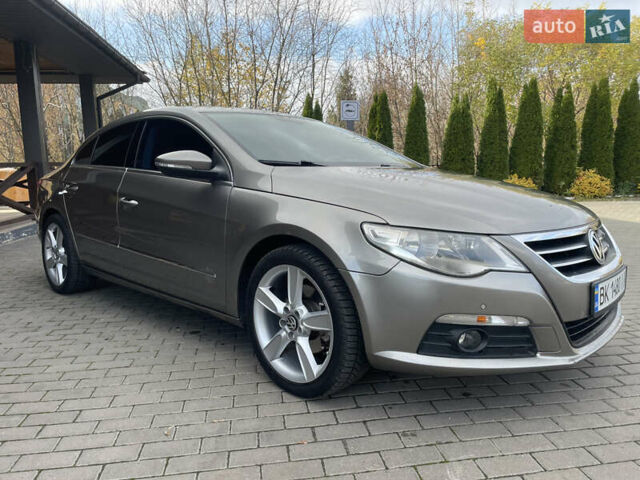 Бежевый Фольксваген CC / Passat CC, объемом двигателя 1.98 л и пробегом 342 тыс. км за 6250 $, фото 4 на Automoto.ua