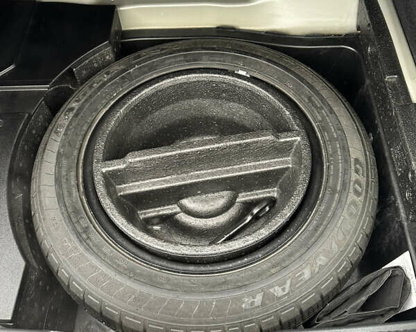 Бежевый Фольксваген CC / Passat CC, объемом двигателя 1.98 л и пробегом 274 тыс. км за 9999 $, фото 28 на Automoto.ua