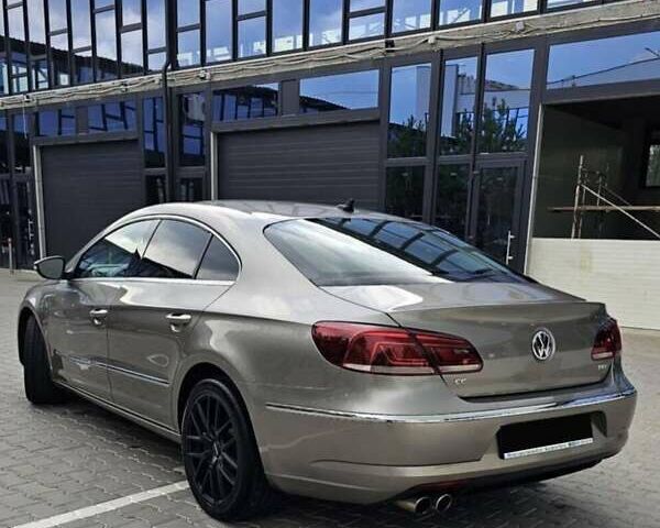 Бежевый Фольксваген CC / Passat CC, объемом двигателя 1.97 л и пробегом 213 тыс. км за 11300 $, фото 2 на Automoto.ua