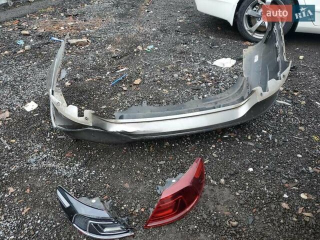 Бежевый Фольксваген CC / Passat CC, объемом двигателя 1.98 л и пробегом 62 тыс. км за 900 $, фото 11 на Automoto.ua