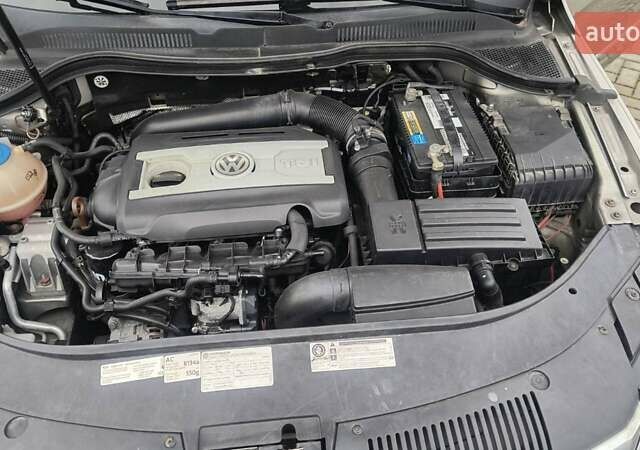 Бежевый Фольксваген CC / Passat CC, объемом двигателя 1.98 л и пробегом 178 тыс. км за 10200 $, фото 7 на Automoto.ua