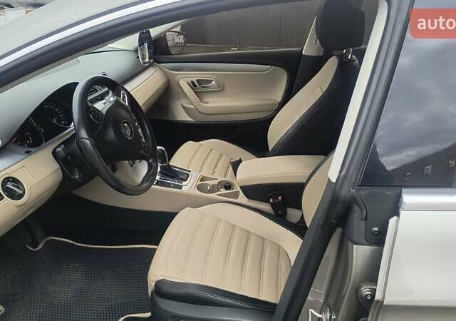 Бежевый Фольксваген CC / Passat CC, объемом двигателя 1.98 л и пробегом 178 тыс. км за 10200 $, фото 4 на Automoto.ua