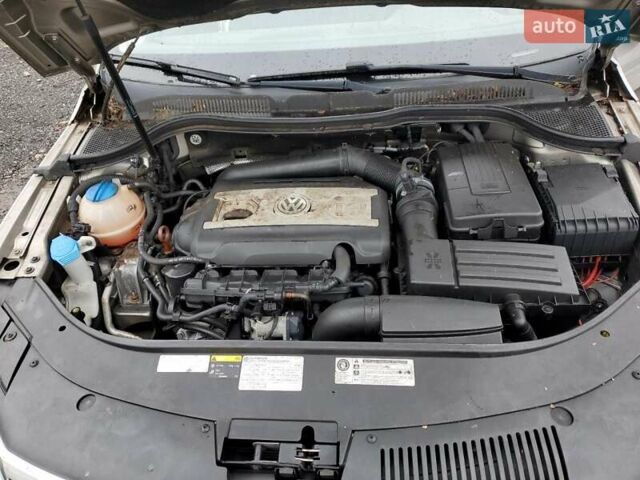 Бежевый Фольксваген CC / Passat CC, объемом двигателя 1.98 л и пробегом 62 тыс. км за 900 $, фото 10 на Automoto.ua