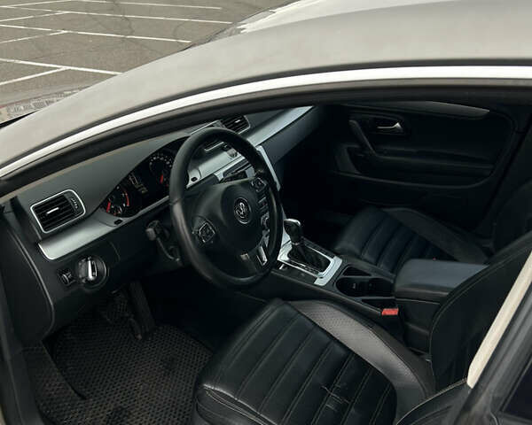 Бежевый Фольксваген CC / Passat CC, объемом двигателя 2 л и пробегом 230 тыс. км за 10000 $, фото 17 на Automoto.ua