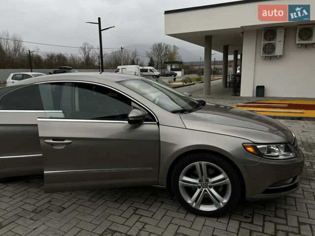 Бежевый Фольксваген CC / Passat CC, объемом двигателя 2 л и пробегом 300 тыс. км за 8100 $, фото 3 на Automoto.ua