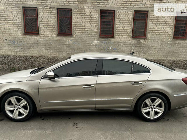 Бежевий Фольксваген CC / Passat CC, об'ємом двигуна 1.98 л та пробігом 209 тис. км за 10499 $, фото 3 на Automoto.ua