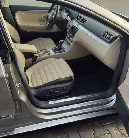 Бежевый Фольксваген CC / Passat CC, объемом двигателя 1.98 л и пробегом 183 тыс. км за 10500 $, фото 16 на Automoto.ua