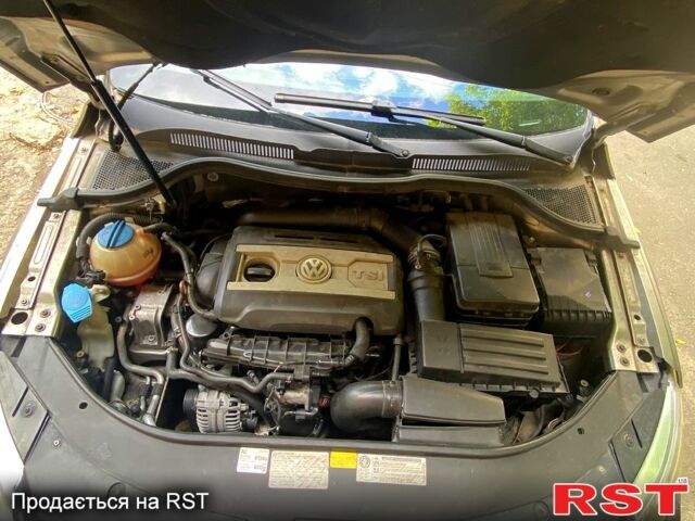 Бежевый Фольксваген CC / Passat CC, объемом двигателя 2 л и пробегом 258 тыс. км за 8000 $, фото 10 на Automoto.ua