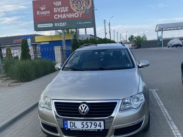 Бежевый Фольксваген CC / Passat CC, объемом двигателя 2 л и пробегом 290 тыс. км за 3043 $, фото 2 на Automoto.ua