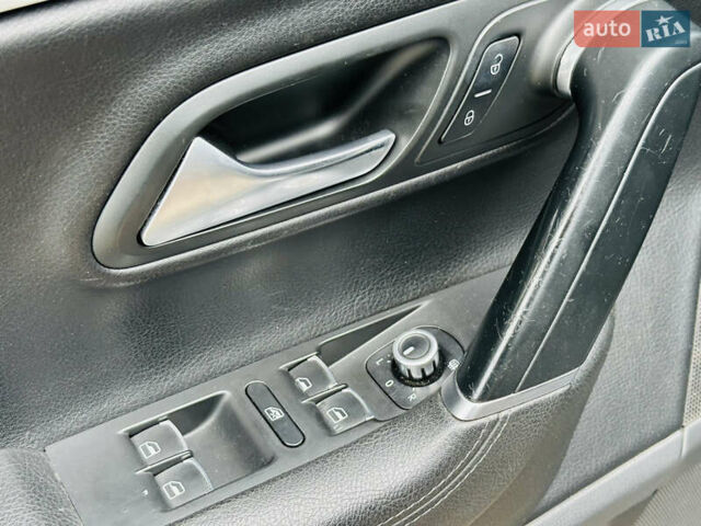 Черный Фольксваген CC / Passat CC, объемом двигателя 1.98 л и пробегом 328 тыс. км за 7100 $, фото 25 на Automoto.ua