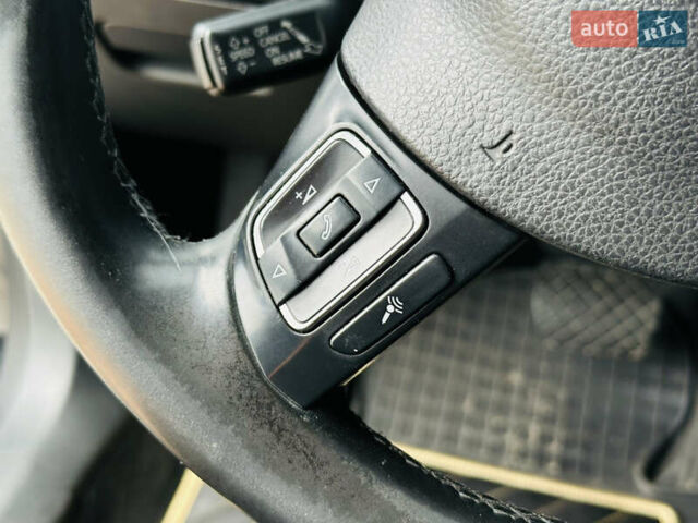 Черный Фольксваген CC / Passat CC, объемом двигателя 1.98 л и пробегом 328 тыс. км за 7100 $, фото 28 на Automoto.ua