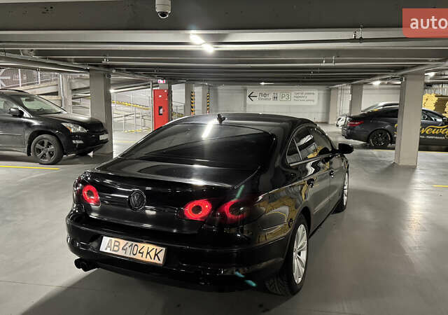 Черный Фольксваген CC / Passat CC, объемом двигателя 2 л и пробегом 354 тыс. км за 8000 $, фото 2 на Automoto.ua