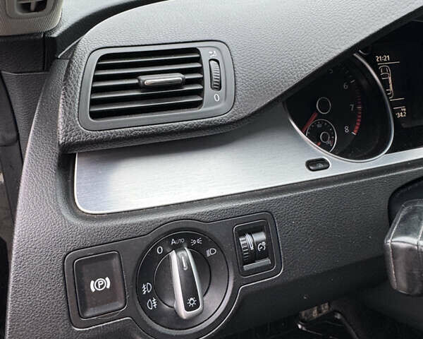 Черный Фольксваген CC / Passat CC, объемом двигателя 1.78 л и пробегом 360 тыс. км за 5999 $, фото 9 на Automoto.ua