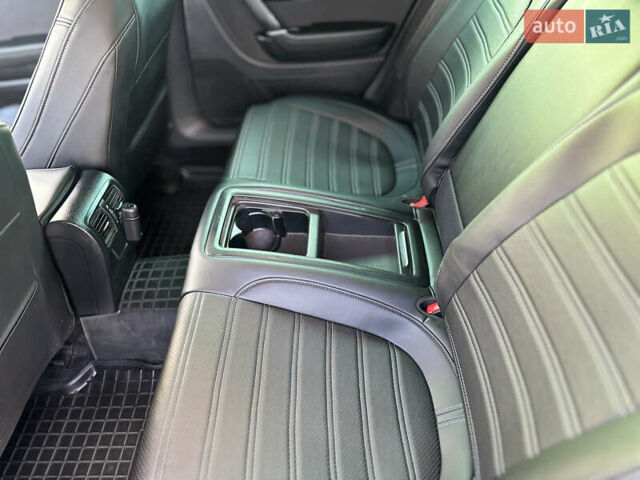 Черный Фольксваген CC / Passat CC, объемом двигателя 1.8 л и пробегом 250 тыс. км за 8300 $, фото 21 на Automoto.ua