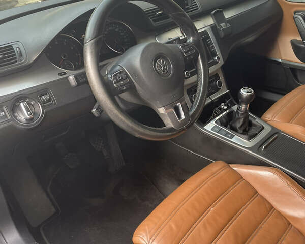 Чорний Фольксваген CC / Passat CC, об'ємом двигуна 1.8 л та пробігом 368 тис. км за 10000 $, фото 10 на Automoto.ua