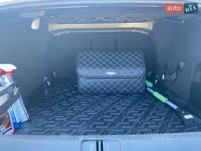 Черный Фольксваген CC / Passat CC, объемом двигателя 1.98 л и пробегом 220 тыс. км за 9100 $, фото 19 на Automoto.ua