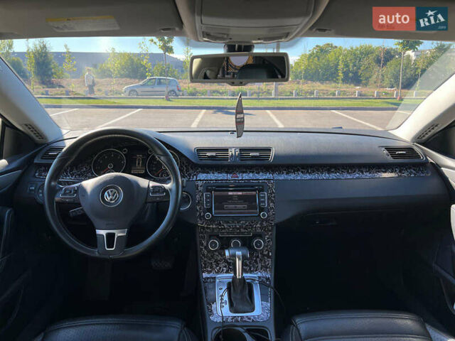 Фольксваген CC / Passat CC 2010 у Києві на Automoto.ua Чорний Фольксваген CC / Passat CC, об'ємом двигуна 1.98 л та пробігом 260 тис. км за 7890 $, фото 3 на Automoto.ua