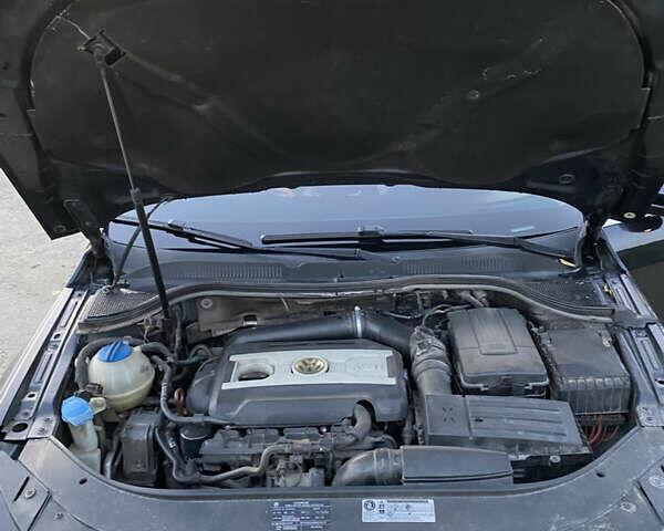 Черный Фольксваген CC / Passat CC, объемом двигателя 1.98 л и пробегом 182 тыс. км за 8999 $, фото 22 на Automoto.ua