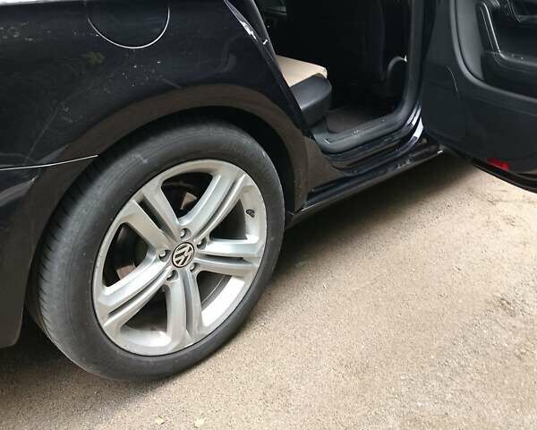 Черный Фольксваген CC / Passat CC, объемом двигателя 1.98 л и пробегом 186 тыс. км за 9300 $, фото 13 на Automoto.ua