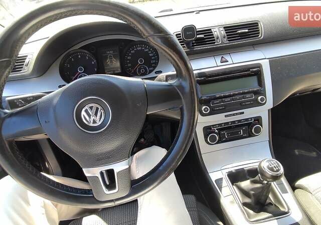 Черный Фольксваген CC / Passat CC, объемом двигателя 1.79 л и пробегом 244 тыс. км за 10000 $, фото 53 на Automoto.ua