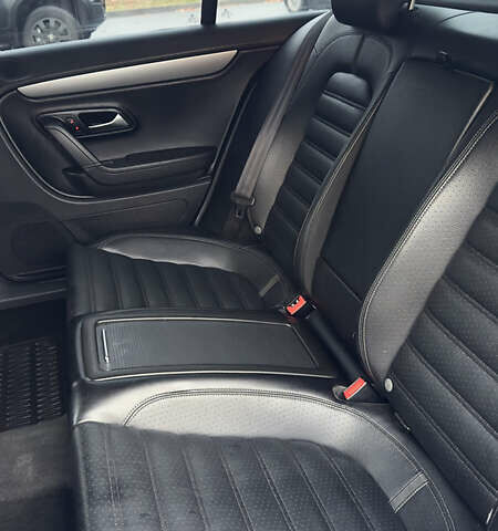Черный Фольксваген CC / Passat CC, объемом двигателя 1.98 л и пробегом 175 тыс. км за 9200 $, фото 10 на Automoto.ua
