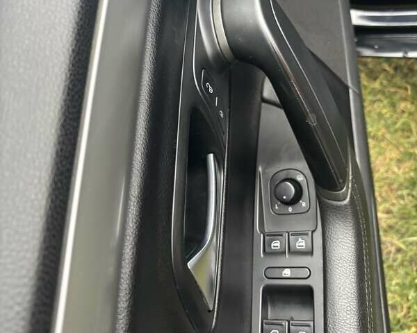 Чорний Фольксваген CC / Passat CC, об'ємом двигуна 1.98 л та пробігом 236 тис. км за 8200 $, фото 24 на Automoto.ua