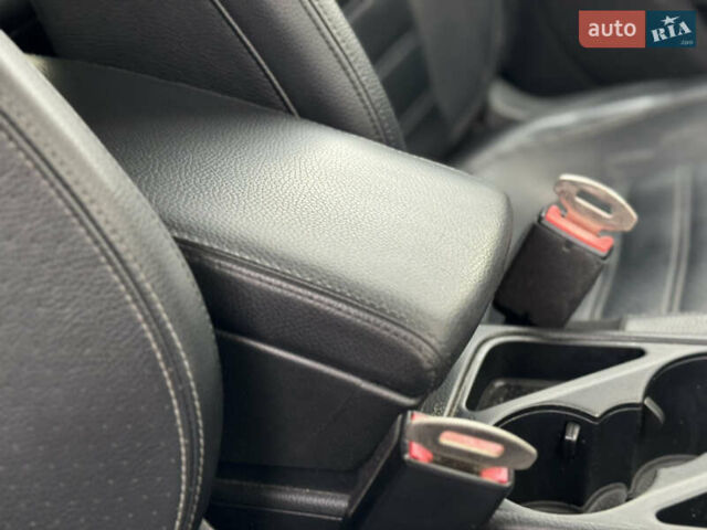 Черный Фольксваген CC / Passat CC, объемом двигателя 1.98 л и пробегом 263 тыс. км за 7900 $, фото 30 на Automoto.ua