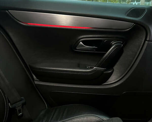 Черный Фольксваген CC / Passat CC, объемом двигателя 1.98 л и пробегом 284 тыс. км за 8150 $, фото 1 на Automoto.ua