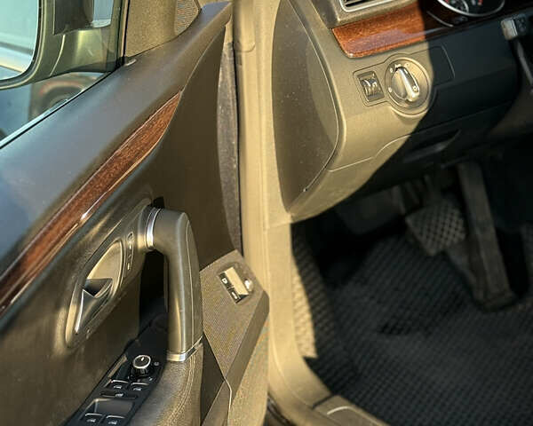 Чорний Фольксваген CC / Passat CC, об'ємом двигуна 1.98 л та пробігом 200 тис. км за 9500 $, фото 8 на Automoto.ua
