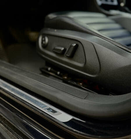 Чорний Фольксваген CC / Passat CC, об'ємом двигуна 1.98 л та пробігом 195 тис. км за 8600 $, фото 14 на Automoto.ua