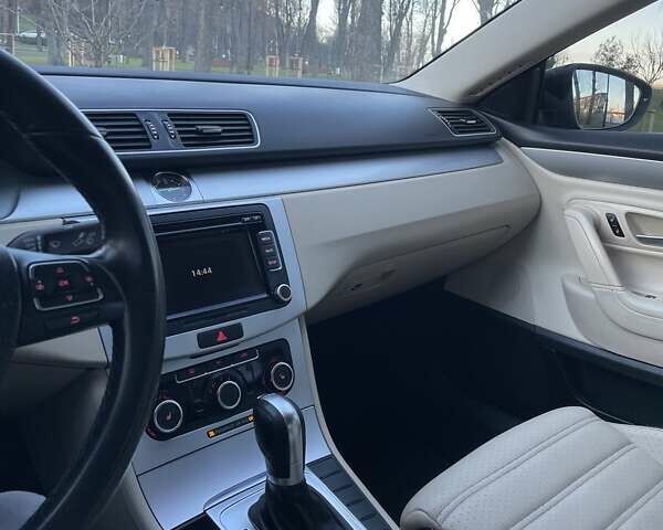 Черный Фольксваген CC / Passat CC, объемом двигателя 1.98 л и пробегом 284 тыс. км за 7500 $, фото 13 на Automoto.ua