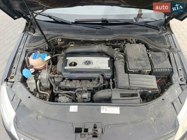 Черный Фольксваген CC / Passat CC, объемом двигателя 1.98 л и пробегом 180 тыс. км за 8700 $, фото 8 на Automoto.ua