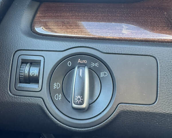 Черный Фольксваген CC / Passat CC, объемом двигателя 1.97 л и пробегом 325 тыс. км за 12999 $, фото 18 на Automoto.ua