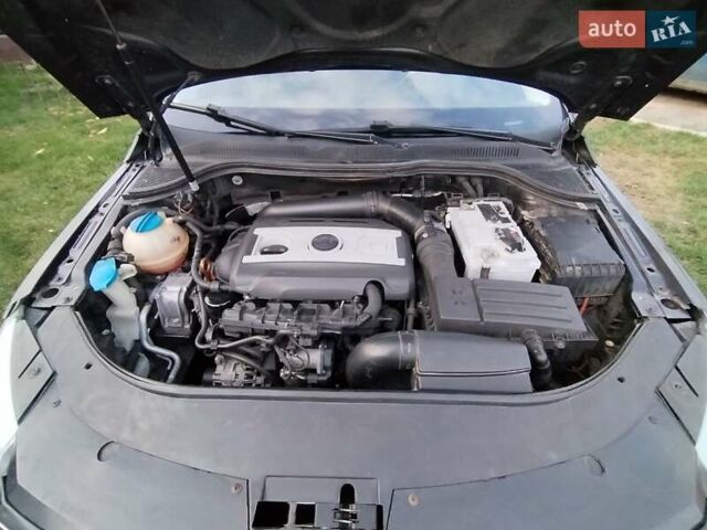 Черный Фольксваген CC / Passat CC, объемом двигателя 1.98 л и пробегом 209 тыс. км за 8700 $, фото 23 на Automoto.ua