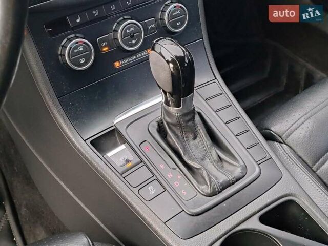 Черный Фольксваген CC / Passat CC, объемом двигателя 2 л и пробегом 223 тыс. км за 11330 $, фото 27 на Automoto.ua
