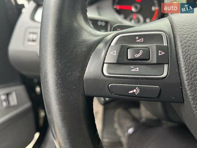 Чорний Фольксваген CC / Passat CC, об'ємом двигуна 1.97 л та пробігом 330 тис. км за 12500 $, фото 13 на Automoto.ua
