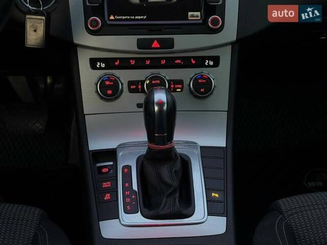 Чорний Фольксваген CC / Passat CC, об'ємом двигуна 1.8 л та пробігом 208 тис. км за 9500 $, фото 33 на Automoto.ua