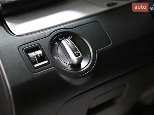 Черный Фольксваген CC / Passat CC, объемом двигателя 1.98 л и пробегом 212 тыс. км за 8900 $, фото 60 на Automoto.ua