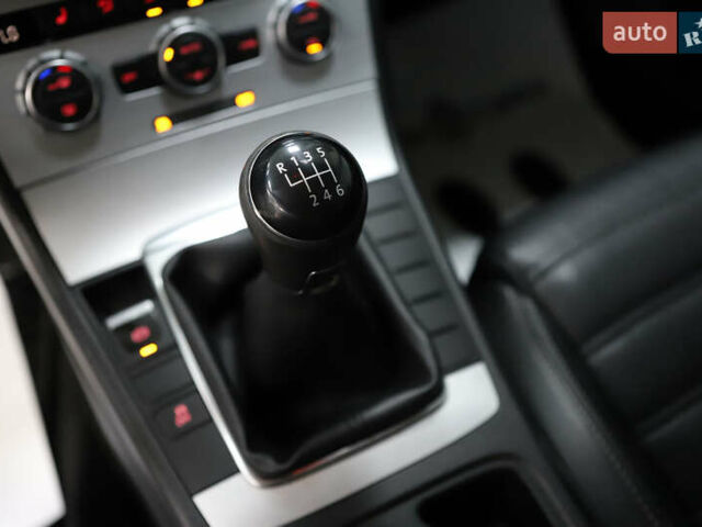 Черный Фольксваген CC / Passat CC, объемом двигателя 1.98 л и пробегом 212 тыс. км за 8900 $, фото 83 на Automoto.ua