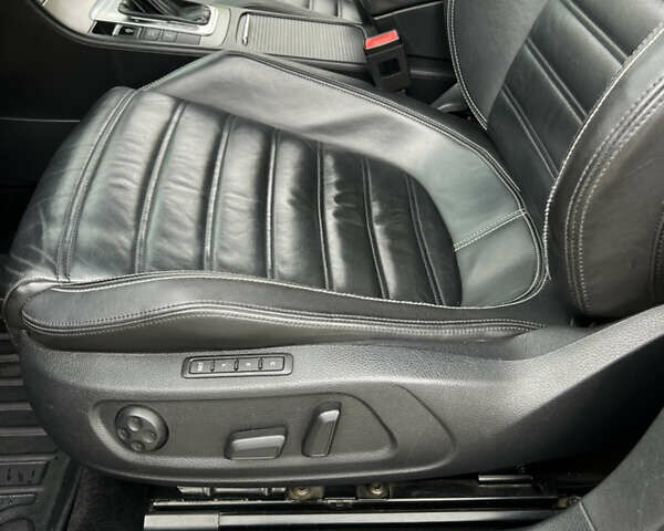 Чорний Фольксваген CC / Passat CC, об'ємом двигуна 1.97 л та пробігом 294 тис. км за 12799 $, фото 14 на Automoto.ua