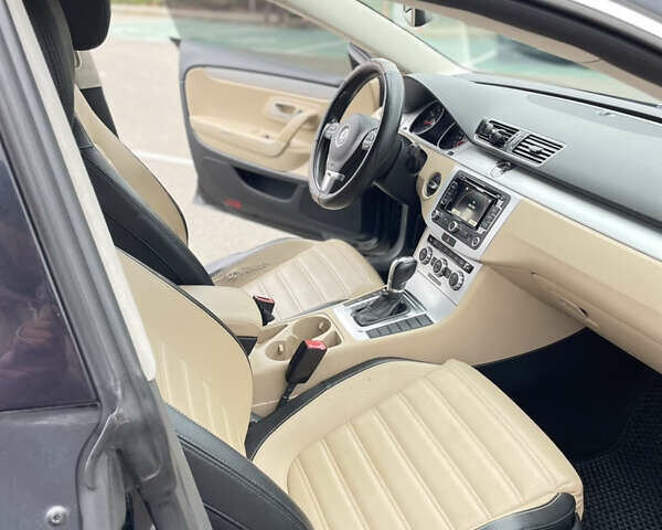 Черный Фольксваген CC / Passat CC, объемом двигателя 1.98 л и пробегом 208 тыс. км за 10000 $, фото 19 на Automoto.ua