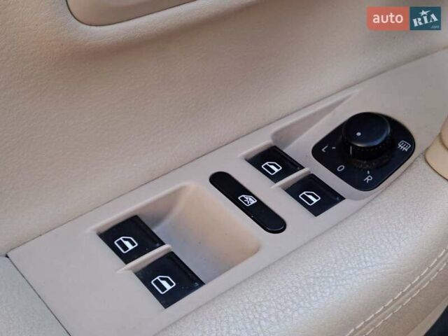 Черный Фольксваген CC / Passat CC, объемом двигателя 2 л и пробегом 172 тыс. км за 11190 $, фото 13 на Automoto.ua