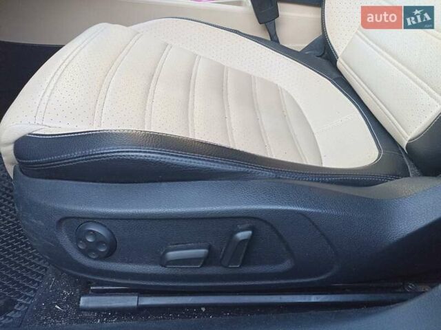 Черный Фольксваген CC / Passat CC, объемом двигателя 1.98 л и пробегом 223 тыс. км за 11500 $, фото 12 на Automoto.ua