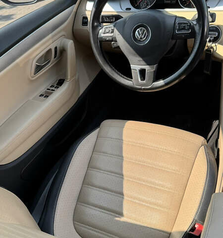 Черный Фольксваген CC / Passat CC, объемом двигателя 1.98 л и пробегом 260 тыс. км за 12500 $, фото 7 на Automoto.ua