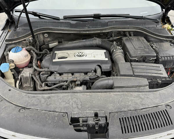 Черный Фольксваген CC / Passat CC, объемом двигателя 1.98 л и пробегом 175 тыс. км за 11200 $, фото 15 на Automoto.ua