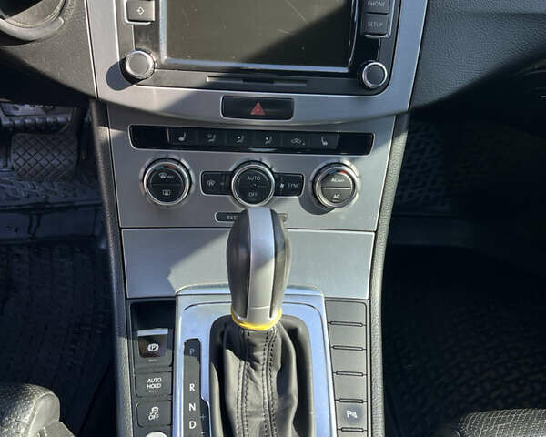 Черный Фольксваген CC / Passat CC, объемом двигателя 1.8 л и пробегом 370 тыс. км за 7500 $, фото 15 на Automoto.ua