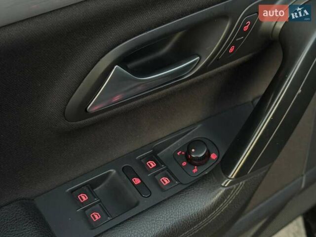 Чорний Фольксваген CC / Passat CC, об'ємом двигуна 1.8 л та пробігом 208 тис. км за 9500 $, фото 32 на Automoto.ua