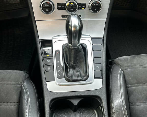 Черный Фольксваген CC / Passat CC, объемом двигателя 2 л и пробегом 207 тыс. км за 11400 $, фото 14 на Automoto.ua